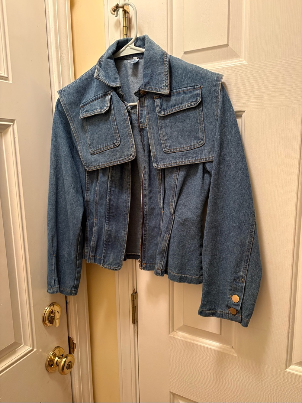 Blue Denim Jacket with Front Flap Pockets